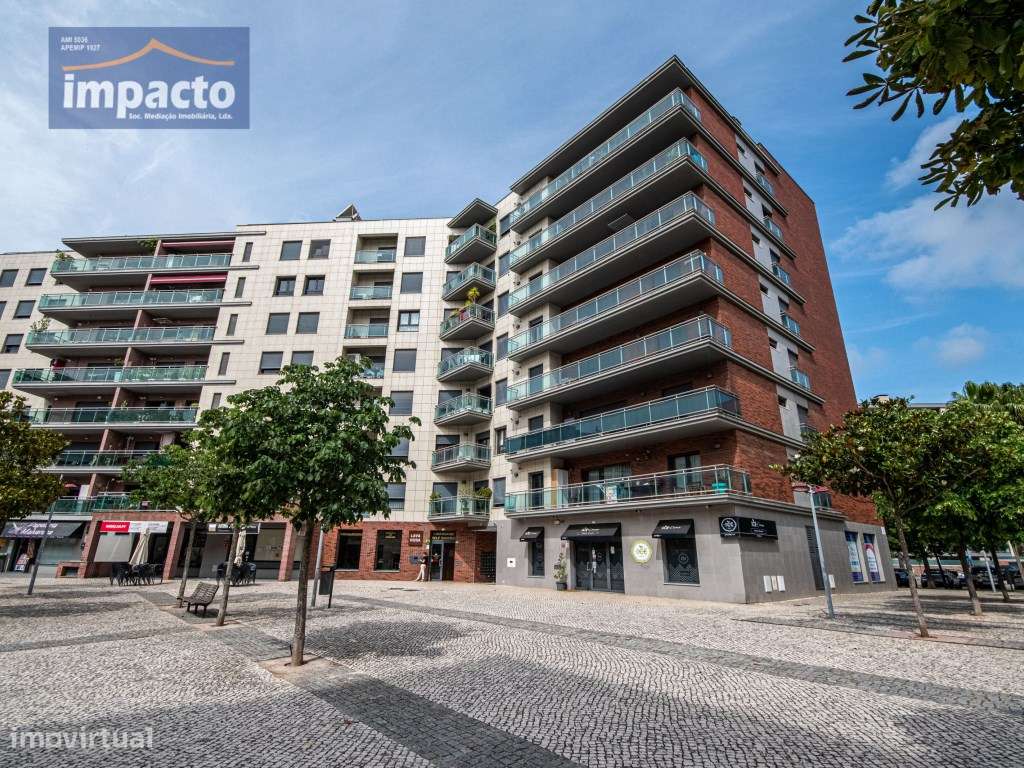 Malva Rosa,Excelente T4,coz equipada,Ar cond,asp central,Box 2 viat...-14