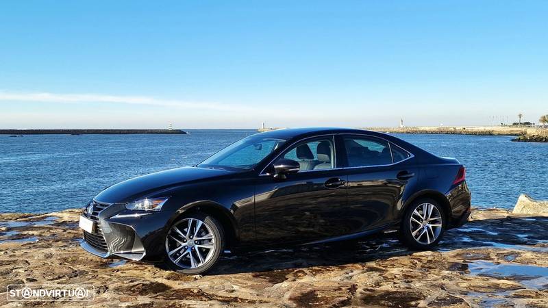 Lexus IS 300H Executive+ - 2