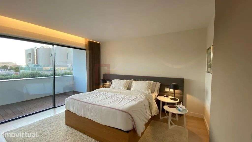 Moradia de Luxo com Piscina Aquecida Praia da Madalena-19