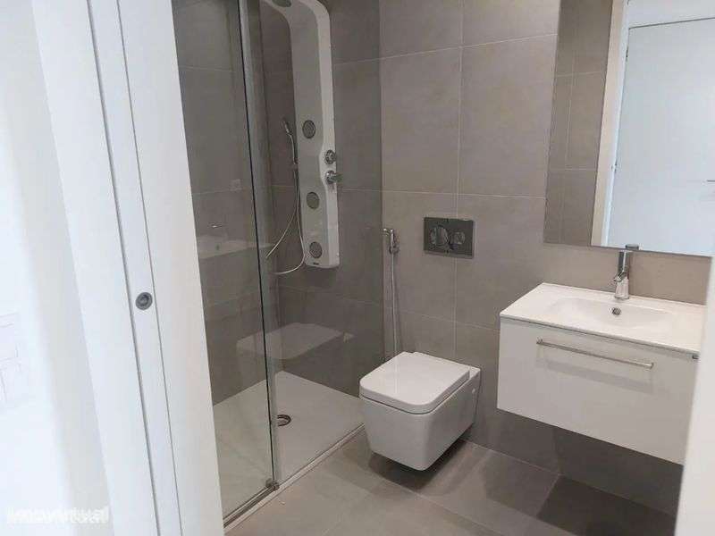 Apt tipologia t3 - Grande imagem: 4/8