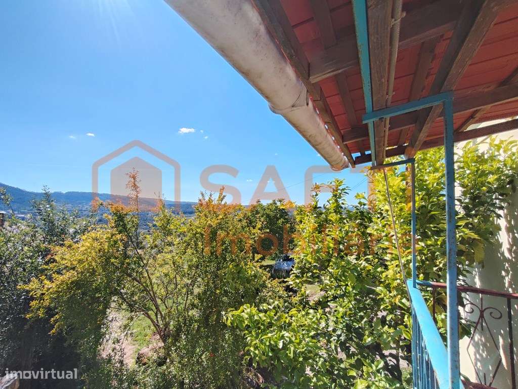 MORADIA T2 COM ANEXOS, POÇO, TANQUE DE REGA E E TERRENO DE CULTIVO.-16