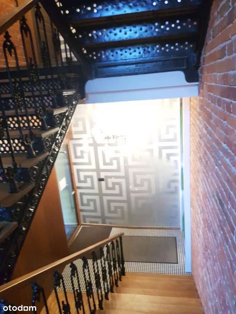 mieszkanie w centrum, na I p., z miejscem-15