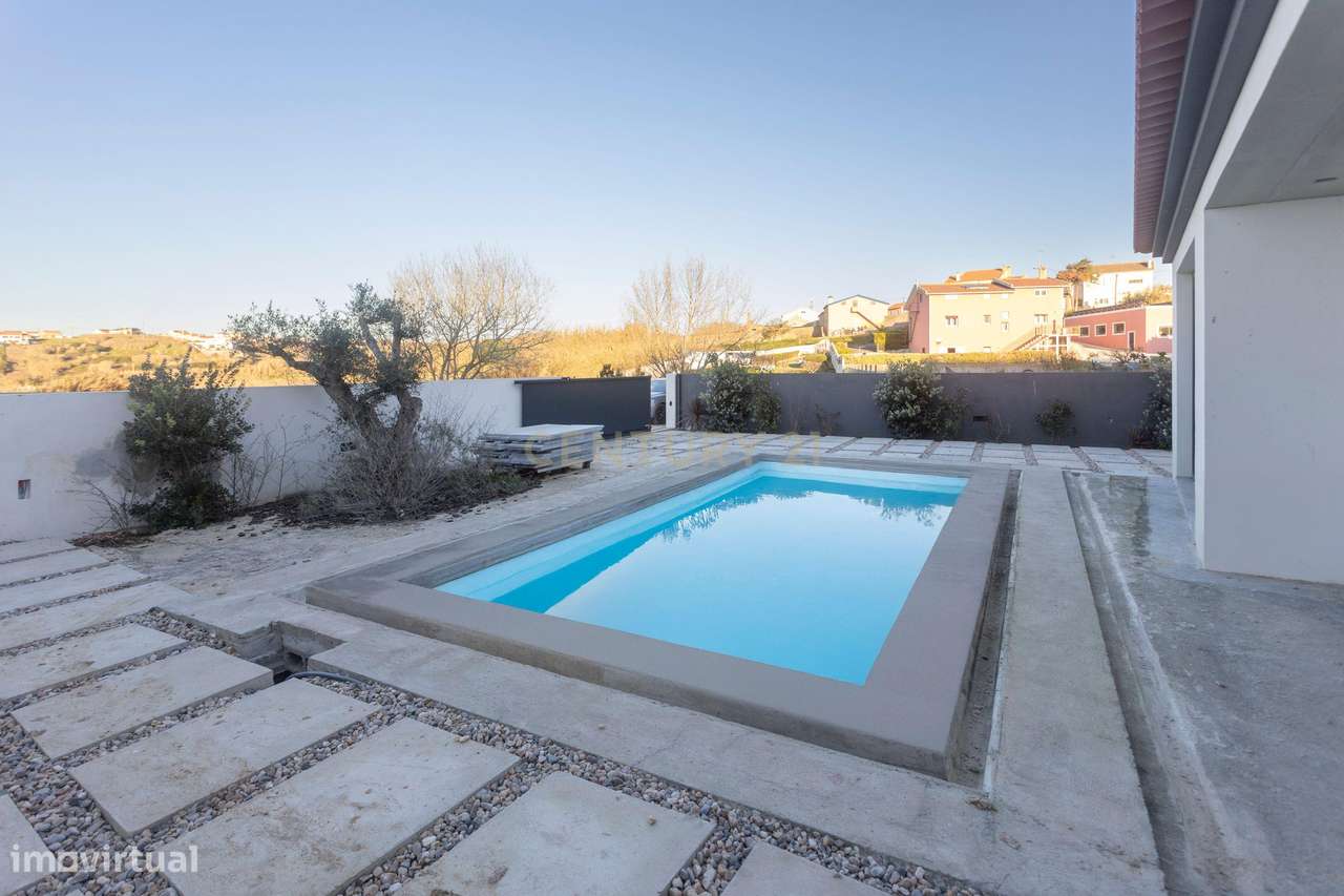 Moradia T3+1 em fase final de acabamentos — Ribamar, Lourinhã - Grande imagem: 4/40