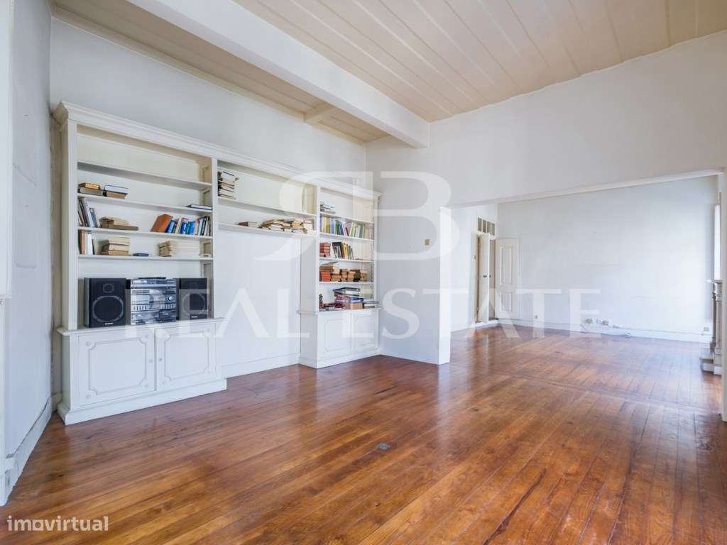 T3+2 na ESTRELA / Santos-o-Velho, centro de Lisboa.-32