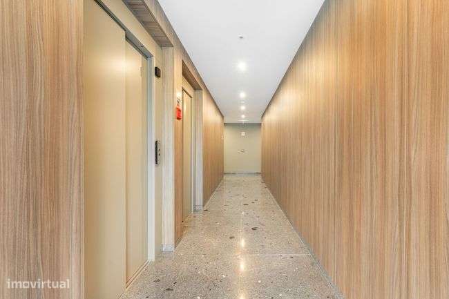 Apartamento T3 Novo  em Ferreiros-19