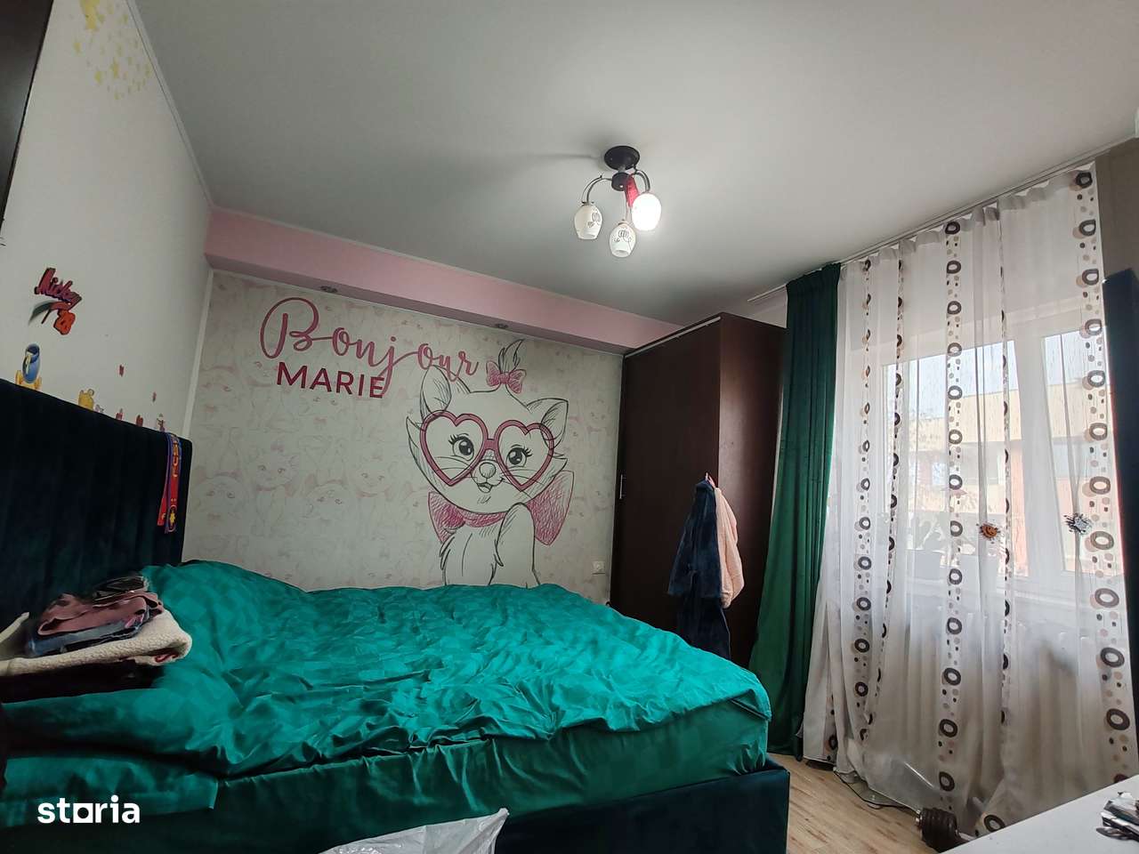 Apartament 2 camere Negru Voda, etaj 3, renovat, mobilat-1