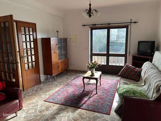 Moradia sita em Rio de Couro e Casal dos Bernardos-6