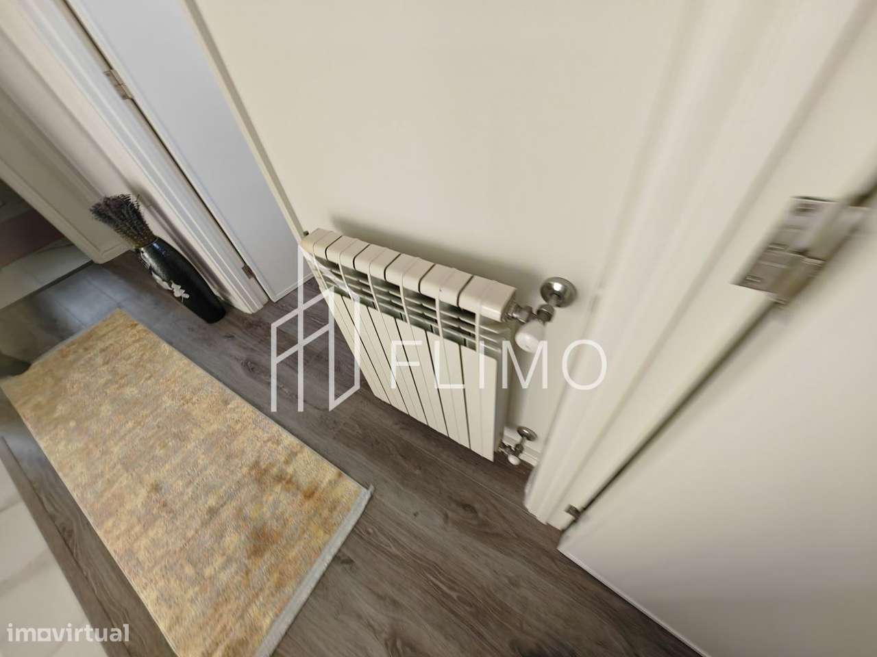 Moradia T4 em Arrifana-12