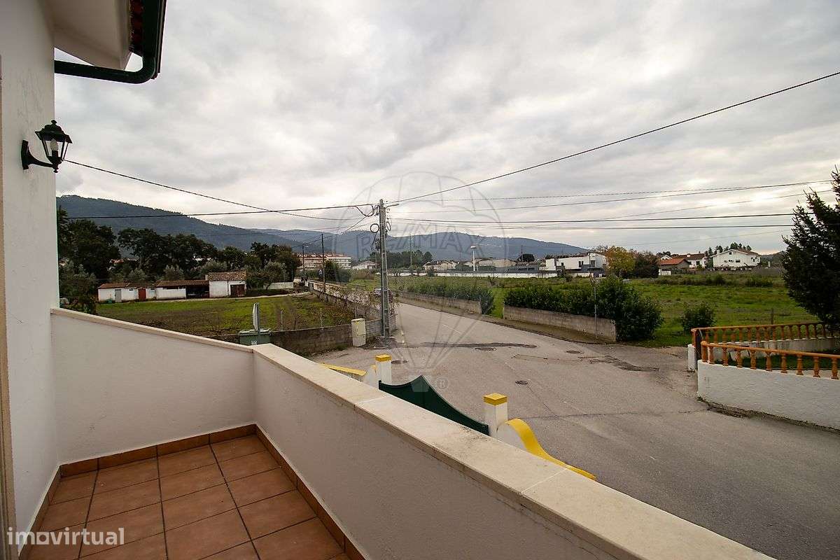 Moradia T3 para venda-12