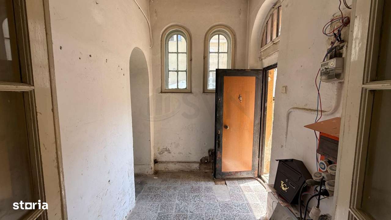 Casa 5 Camere I Universitate I De Renovat - Imagine principală: 4/10