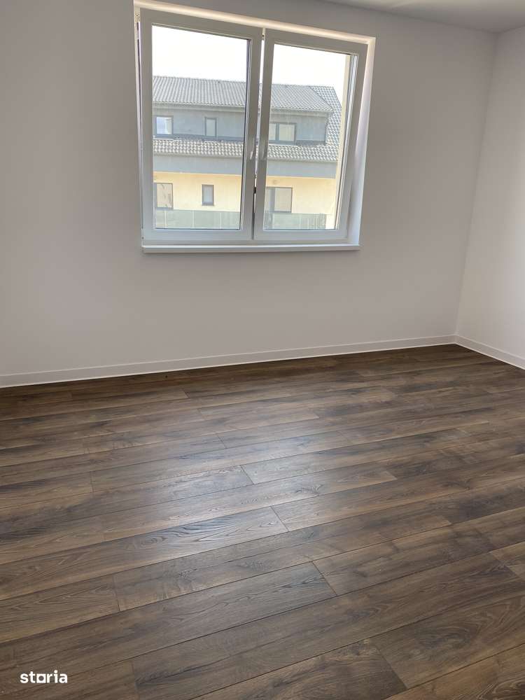 ap 1 cam dec etaj 1 bucatarie separata ,constr noua, str. Dna Stanca-4