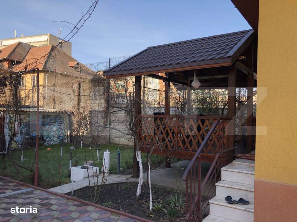 Casa P+1, 5 dormitoare, 450 mp teren, zona semicentrala - Imagine principală: 3/6