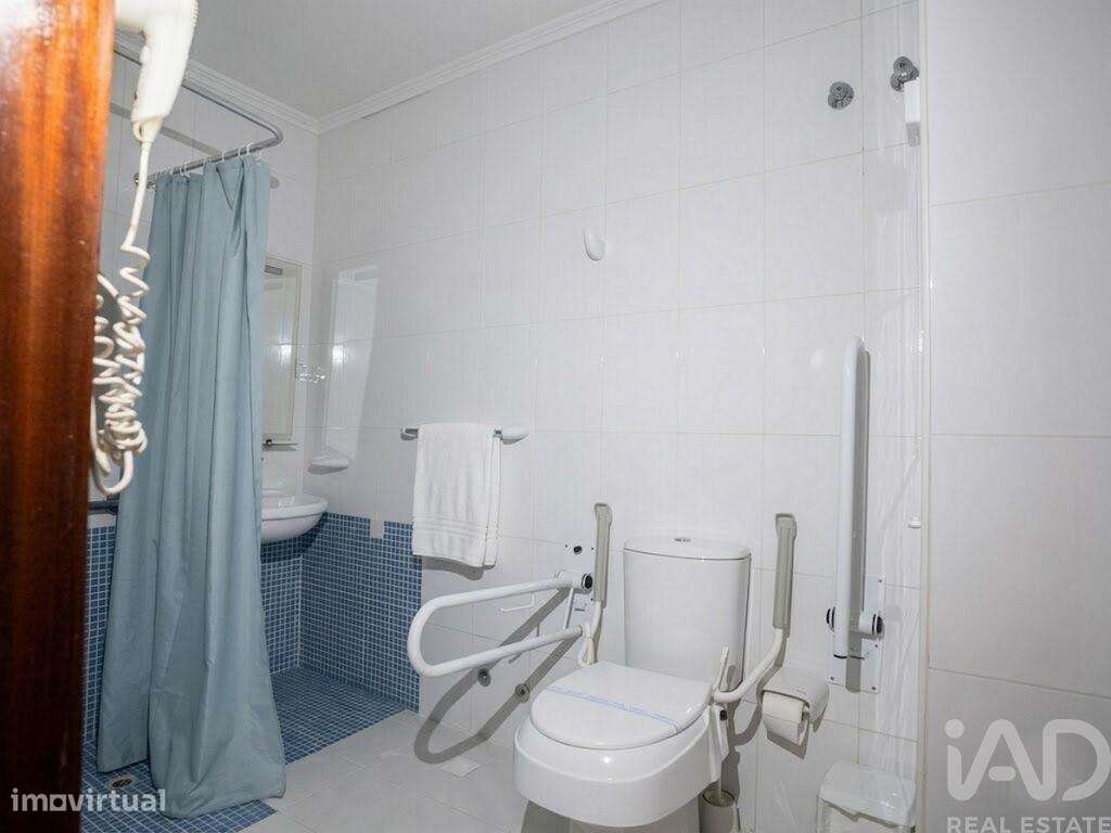 Hotel 3* T36 em Valença, Cristelo Covo e Arão de 2224,00 m2-15