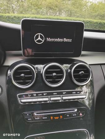 Mercedes-Benz Klasa C 180 (BlueTEC) d T 7G-TRONIC Exclusive - 12