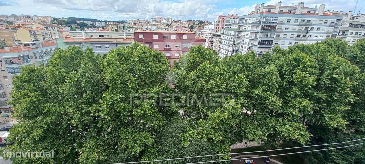 APARTAMENTO T3 CENTRO DE AGUALVA - 5 MINUTOS A PÉ DA ESTAÇÃO CACÉM - Grande imagem: 4/20