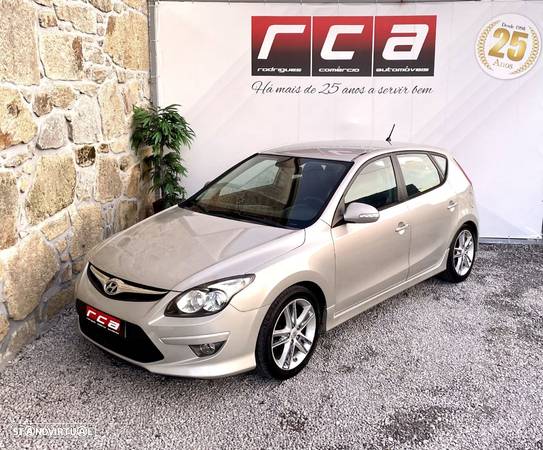 Hyundai i30 1.6 CRDi STyle CPF - 1