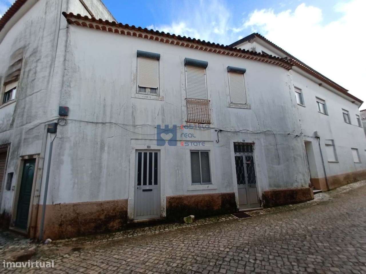 Prédio para converter em apartamentos - Grande imagem: 5/18