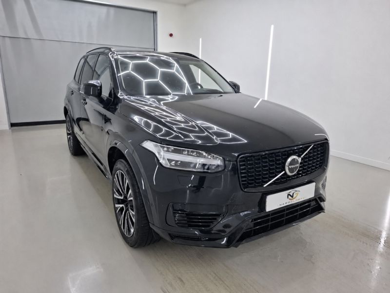 Volvo XC90 II T8 AWD Plug-In Hybrid Plus Black Edition 7os 2024
