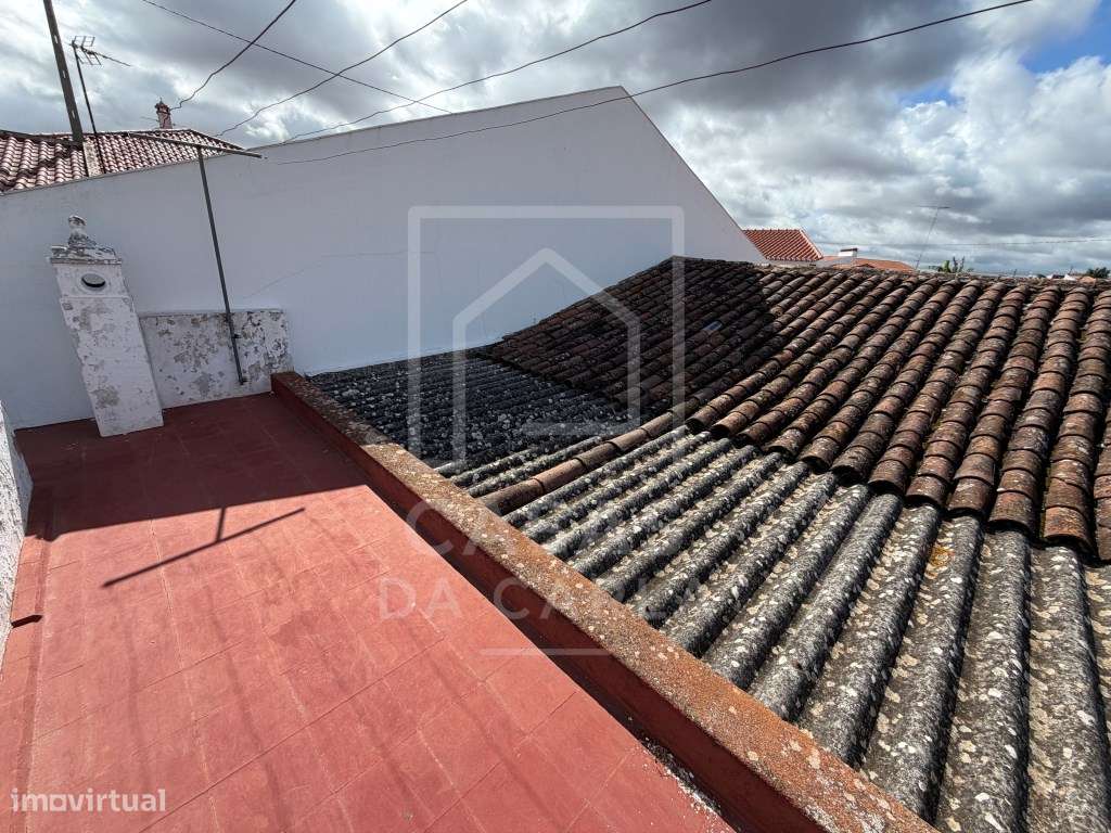 Moradia T3 com quintal, garagem e terraço em Vidigueira-23