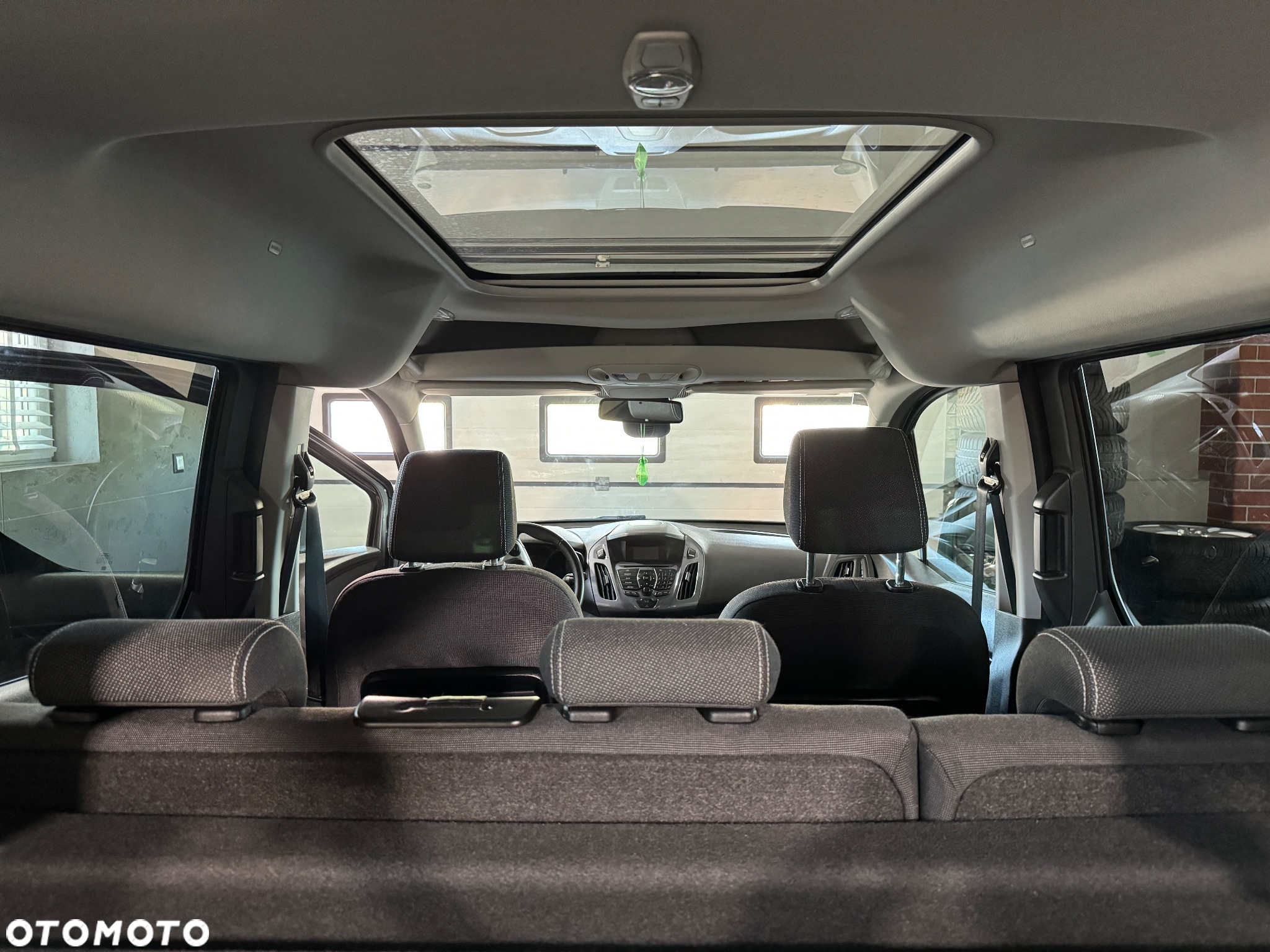 Ford Tourneo Connect 1.0 EcoBoost Start-Stop Titanium - 16