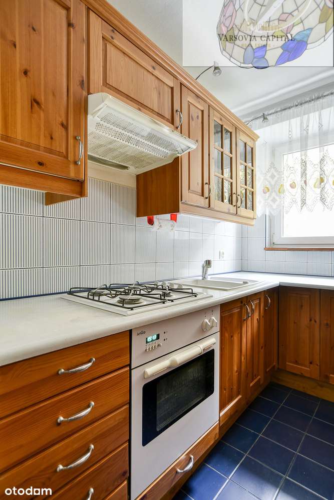 Żoliborz. 2 pokoje oddzielna widna kuchnia. Park-12
