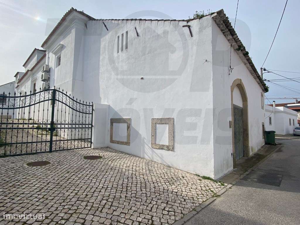 Armazém com Arrumos 170m2 - Salvaterra de Magos -119.000 € - Grande imagem: 2/17