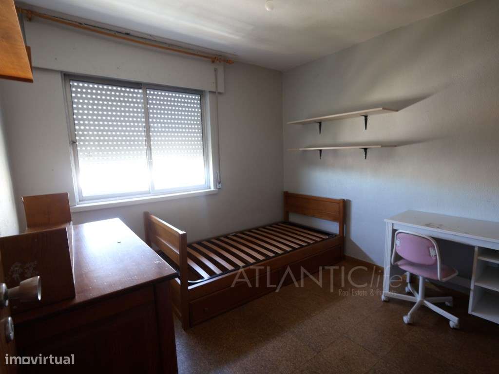 Apartamento T3 Santo António dos Cavaleiros-13