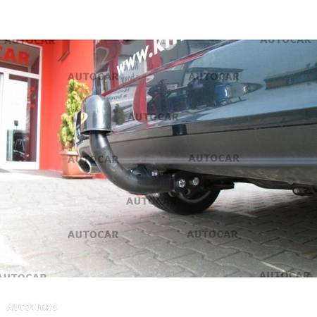 Carlig de remorcare pentru Opel ZAFIRA - 5 usi - sistem semidemontabil -cu suruburi  din 2012/- - 7