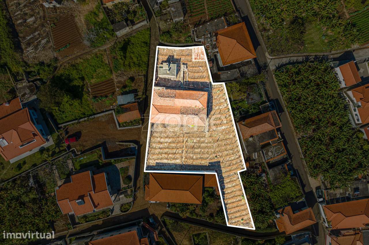 Quinta do Sonho: Terreno amplo e Moradia T13 para recuperar! - Grande imagem: 2/17