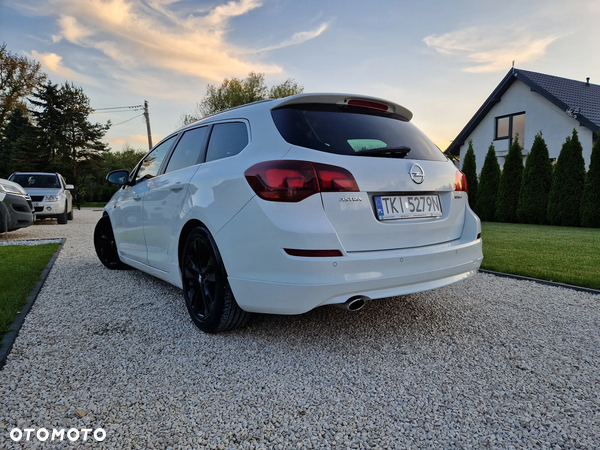 Opel Astra 1.6 Turbo Sports Tourer - 18