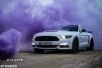 Ford Mustang 5.0 V8 GT - 16