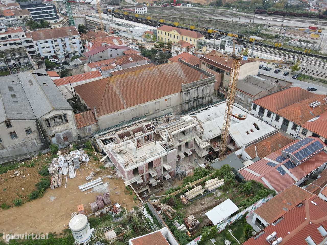 T1 c/ Lugar Garagem nas Devesas em Vila Nova de Gaia - Grande imagem: 4/23
