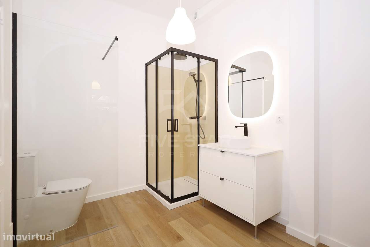 T1+1 - Príncipe Real - Renovado - Jardim Privado-15