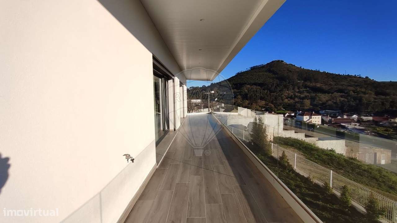 Moradia T4 para venda - Grande imagem: 4/50