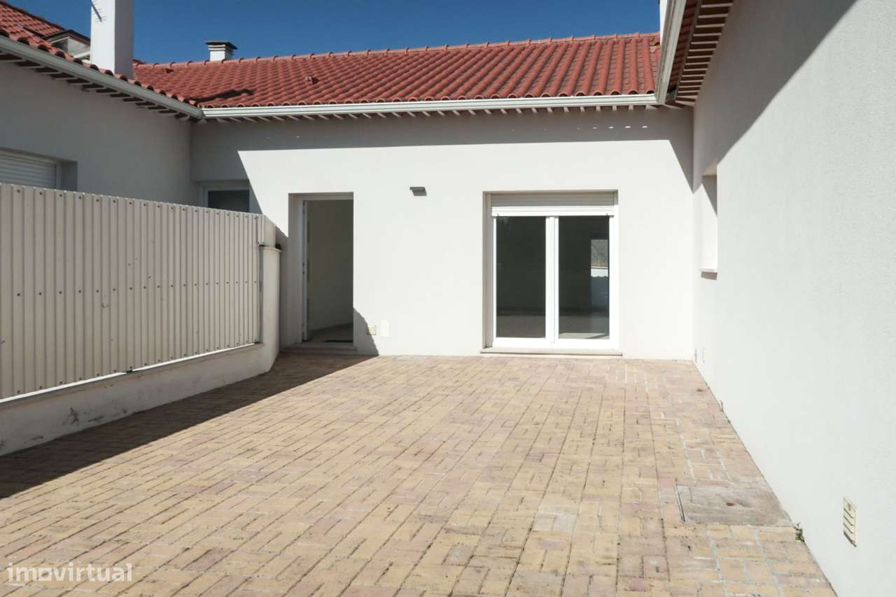Moradia T3 Renovada - Fatima-6