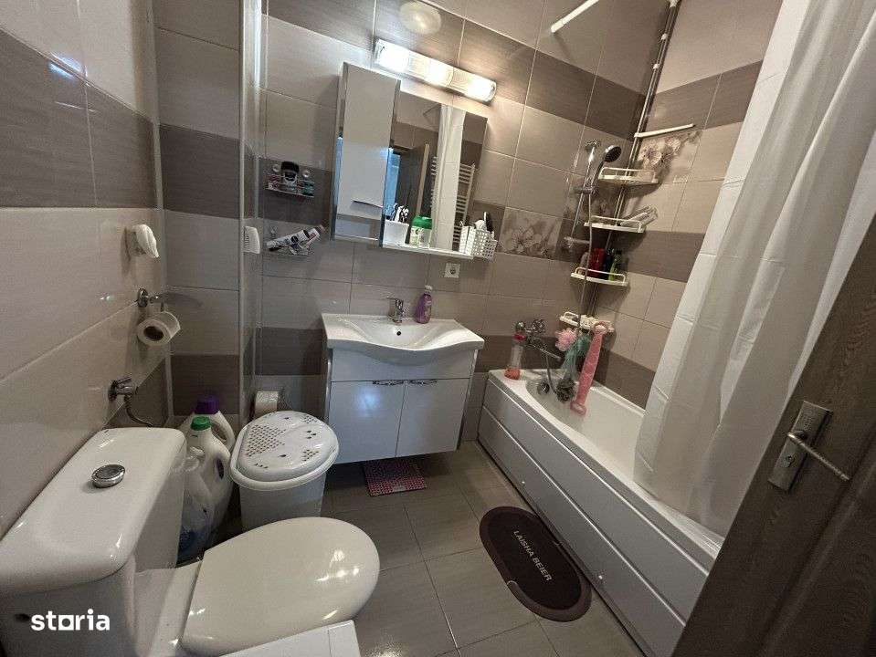 Apartament 2 camere, 52 mp, semidecomandat , gradina 44 mp , zona Subc - Imagine principală: 5/7