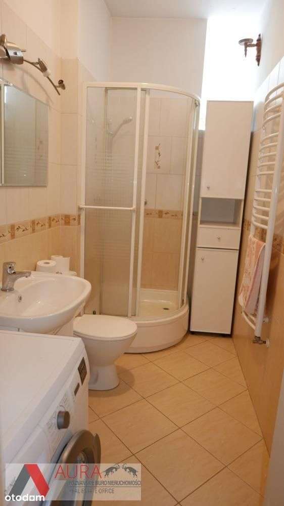 Mieszkanie w kamienicy w świetnej lokalizacji.-9