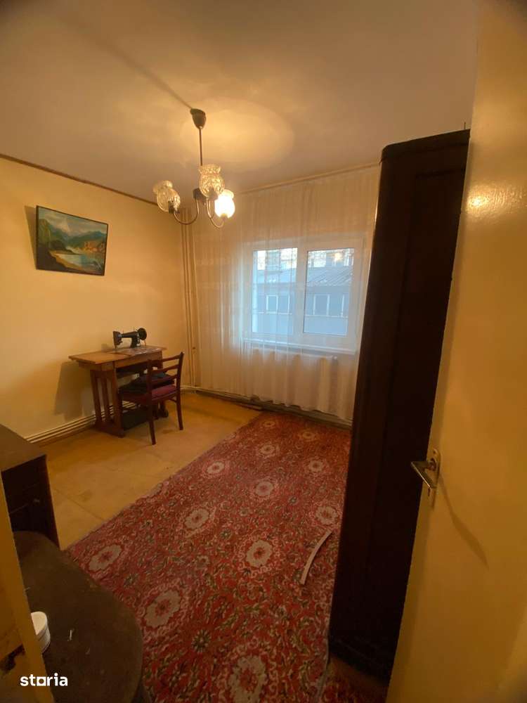 Apartament 2 camere cu centrala si termopan, scoala Miron Costin-9