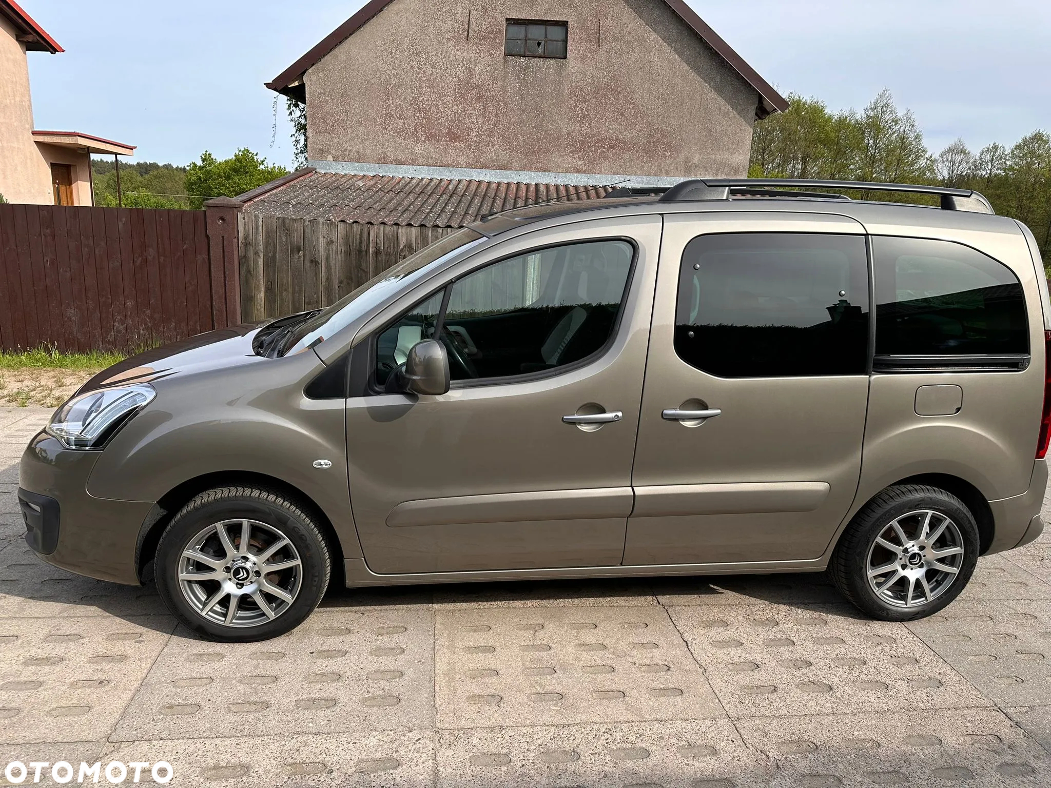 Citroën Berlingo Multispace VTi 120 Exclusive - 3