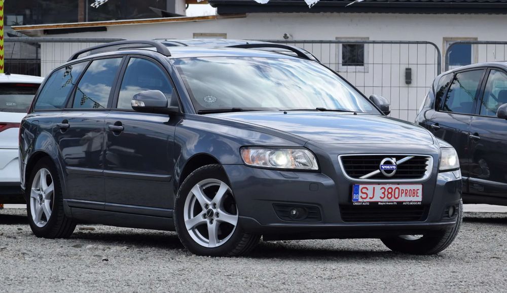 Volvo V50 2011