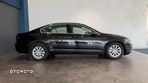 Volkswagen Passat 2.0 TDI EVO Business DSG - 6