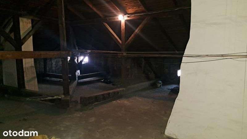 Strych do adaptacji w centrum miasta-6