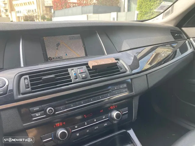 BMW 520 d Line Luxury Auto - 10