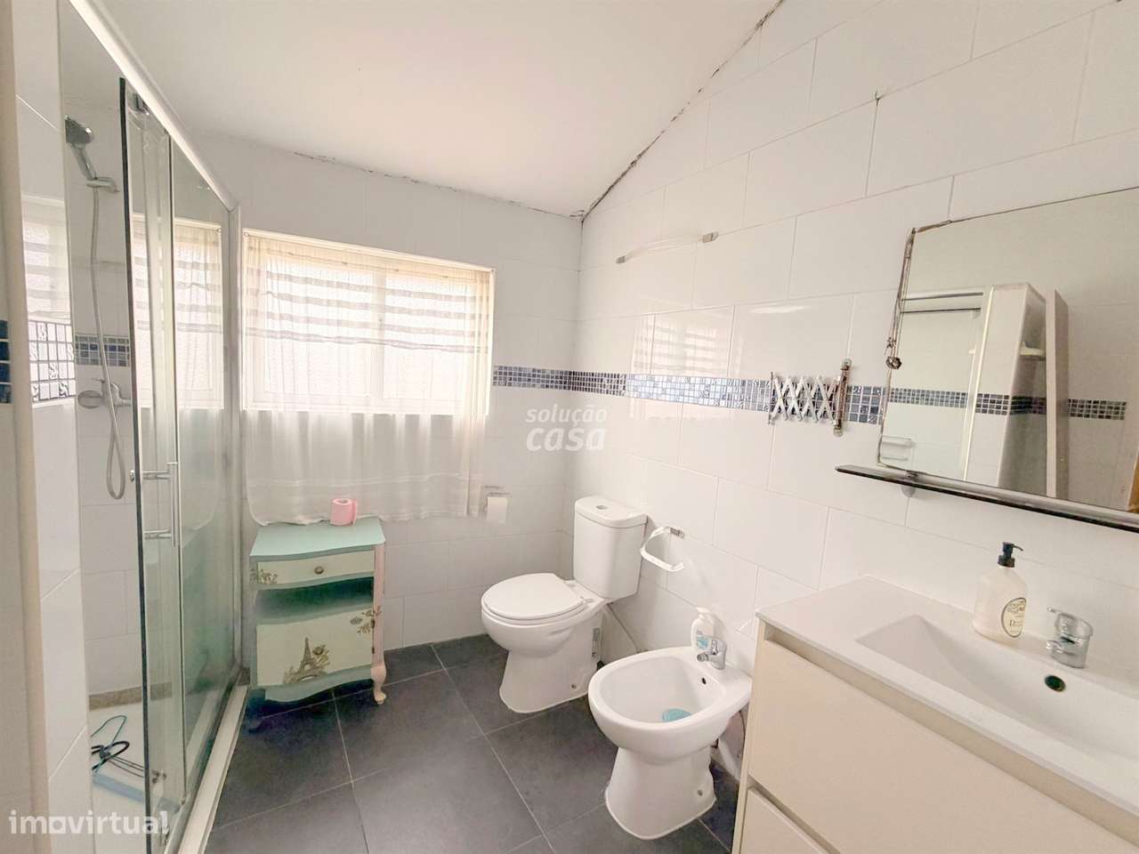 Andar Moradia T3 a 400 metros da Estação de Comboio de Coimbrões!-13