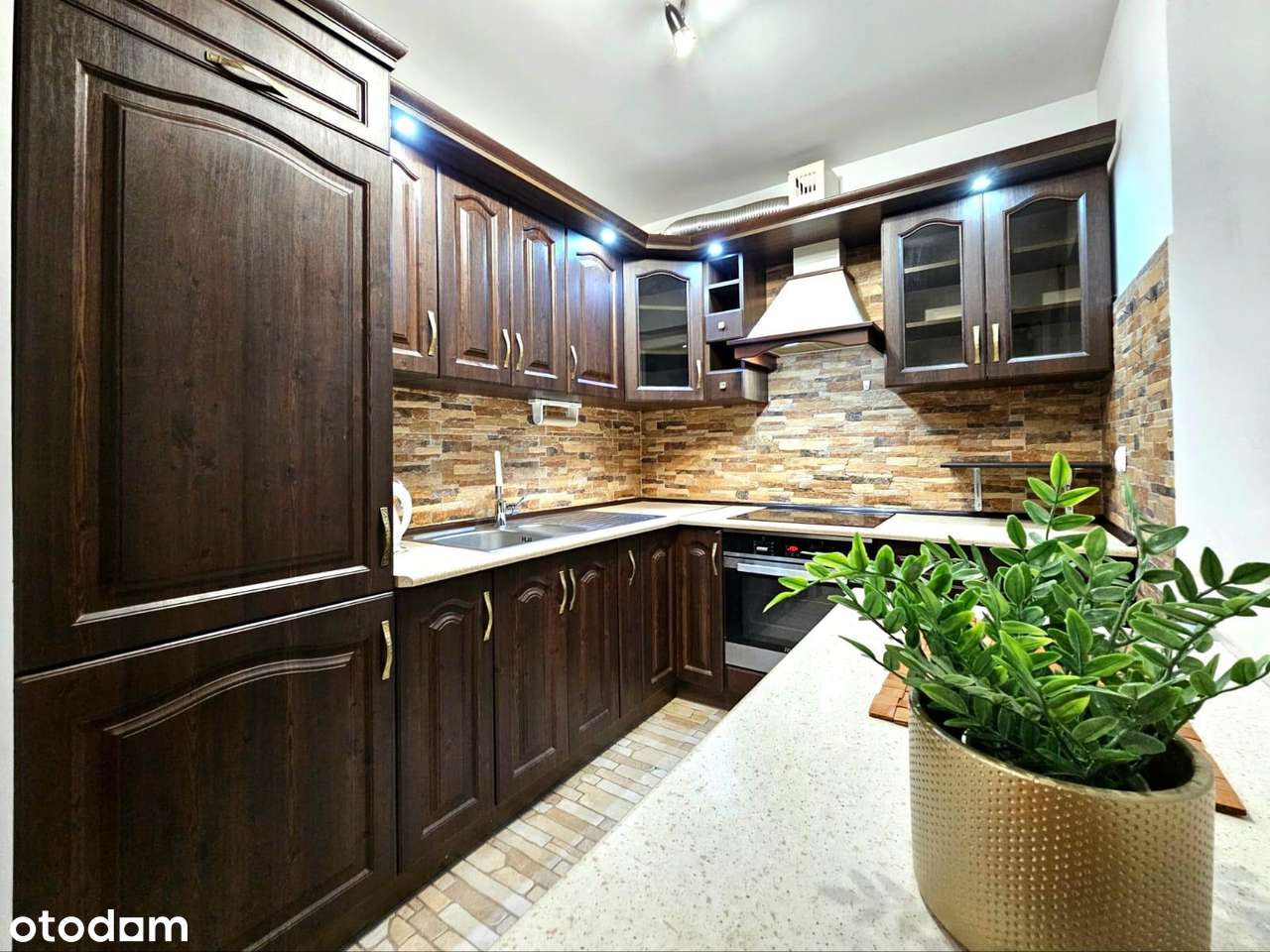 Mieszkanie z ogródkiem parter miejsce postojowe-3