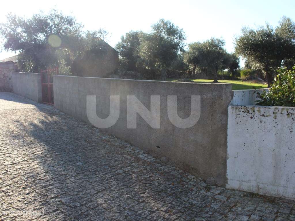 Terreno Urbano com 850m2 de área-1