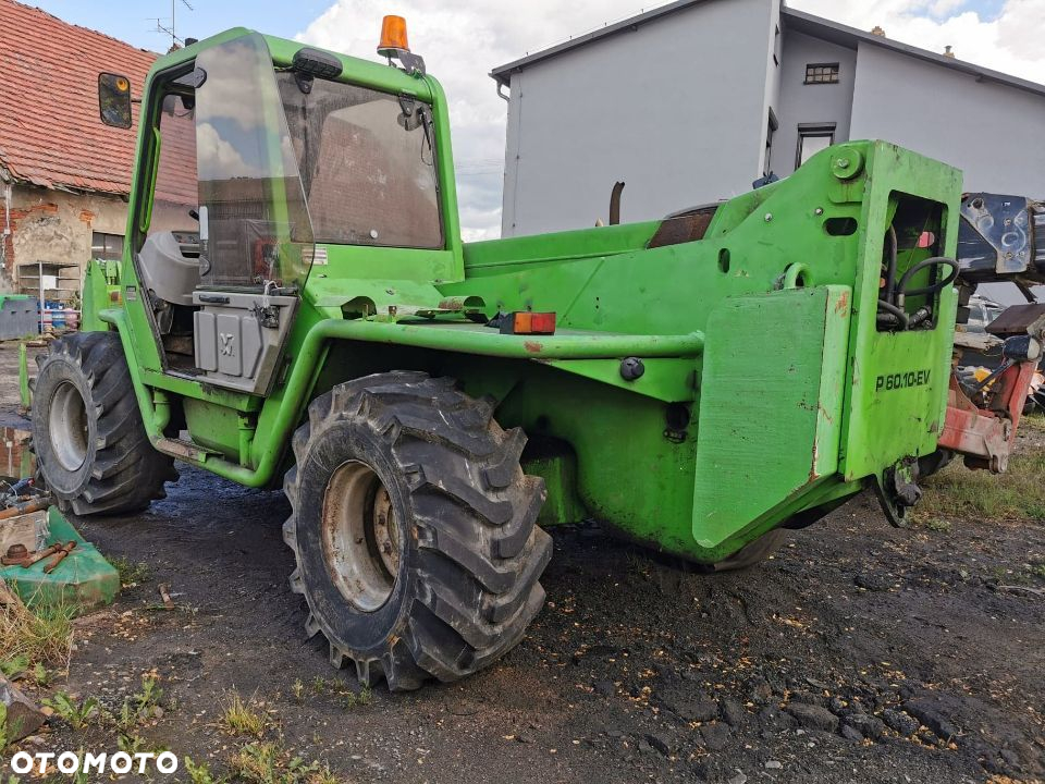 Merlo P 60.10  Obudowa filtra paliwa - 7