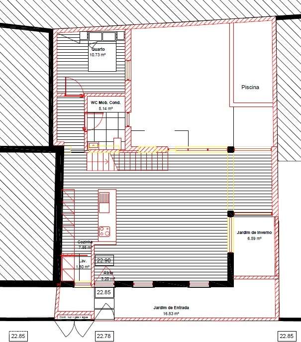 Terreno com moradia em ruína para construção em Condomínhas-21