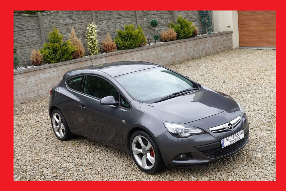 Opel Astra J 2012