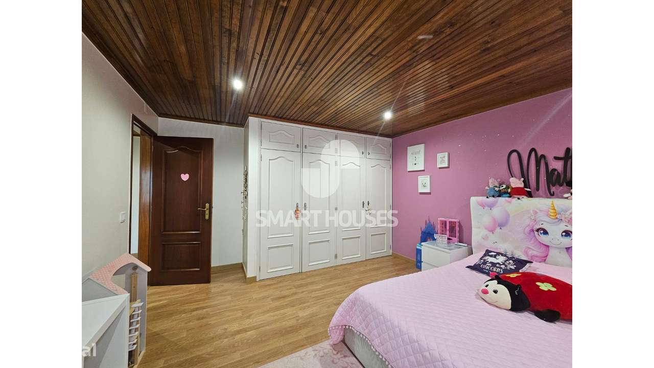 Moradia T4 Poços c/ terreno-32